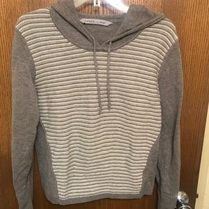 Athleta merino wool sweater with thumb holes